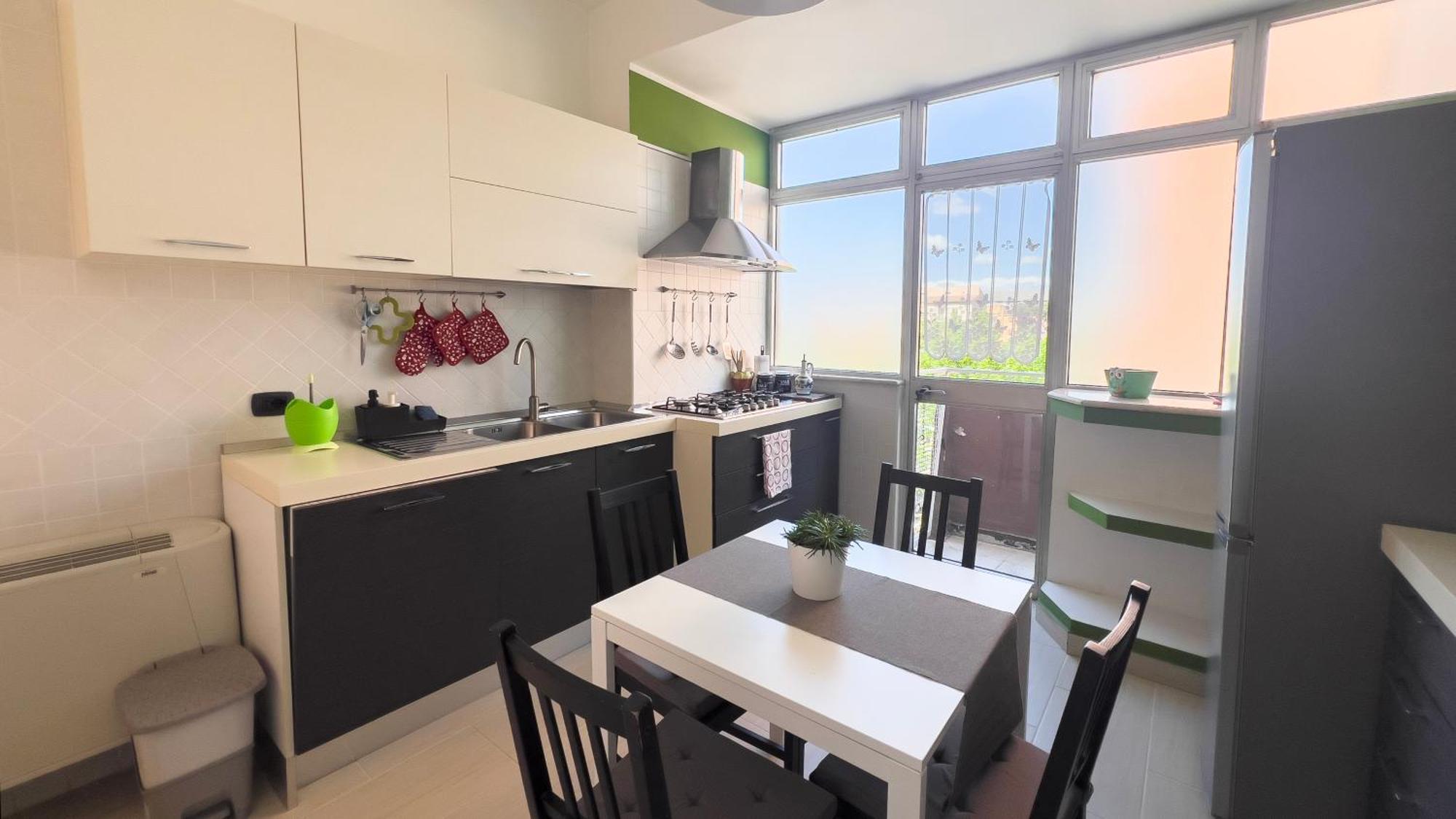 Grimhouse, Nuovo Trilocale In Lucio Sestio Appartement *